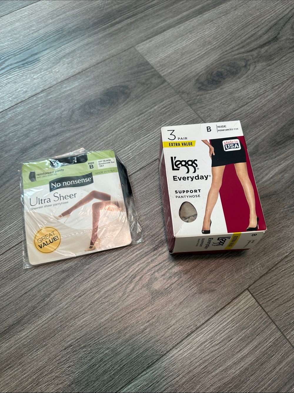 Women's Sheer Pantyhose Pack - Nude and Black